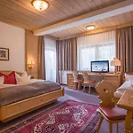 Almhof Hotel