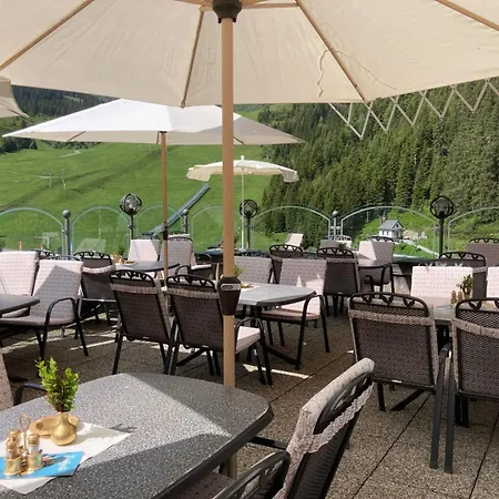 Almhof 4* הוכפוגן